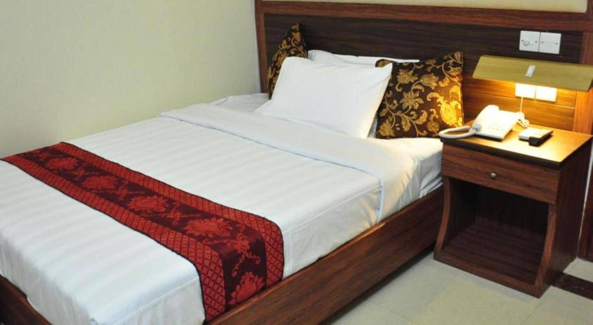 Marino Hotel - Best Near Airport Dhaka Exterior photo